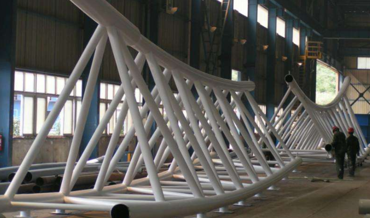 惠州管廊钢结构与桁架结构的管道支架应该如何区分